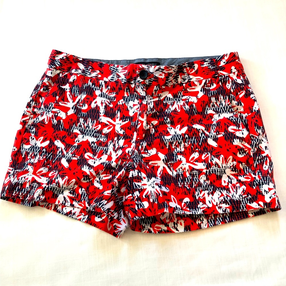 Banana Republic Hampton Fit Shorts